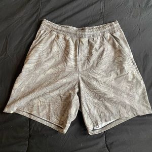 LuluLemon Pace Breaker Linerless Short 7”